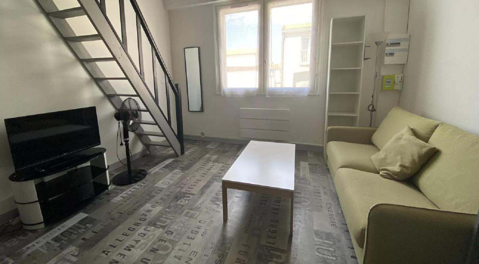 Appartement Tout Confort En Mezzanine A 20Mn A Pied Du Centre-Ville Avec Tv Et Wifi La Rochelle  Exterior photo